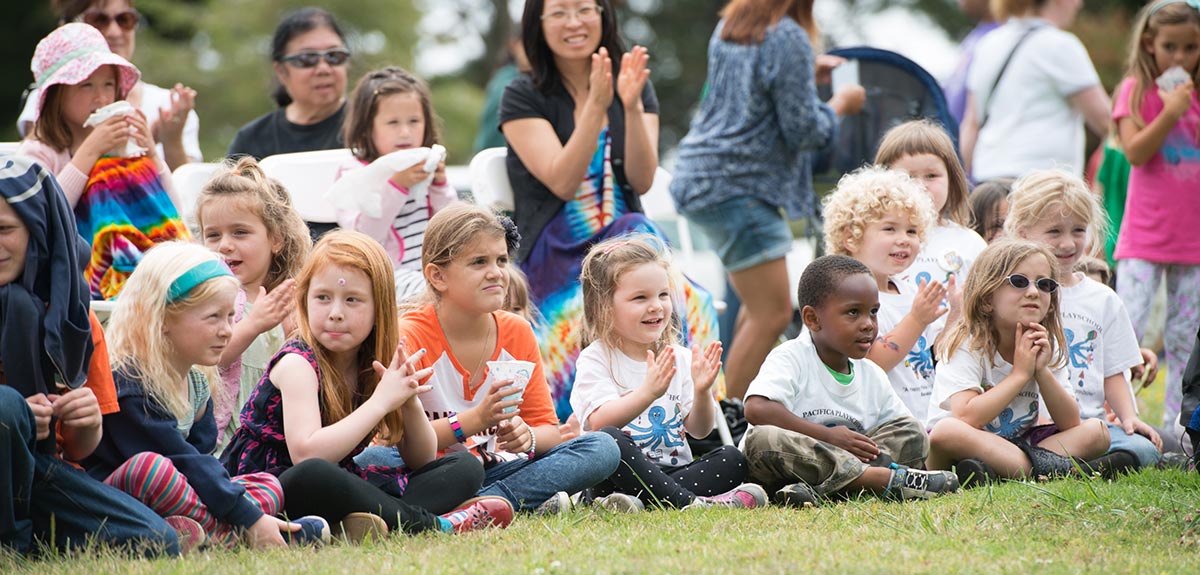 San Mateo County Libraries Playmobile is a mobile playground